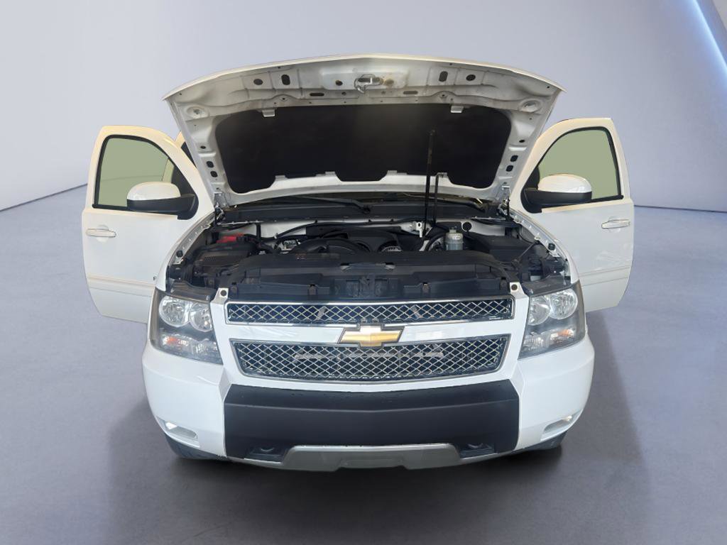 Used 2011 Chevrolet Avalanche LT w/ Luxury Package image 8