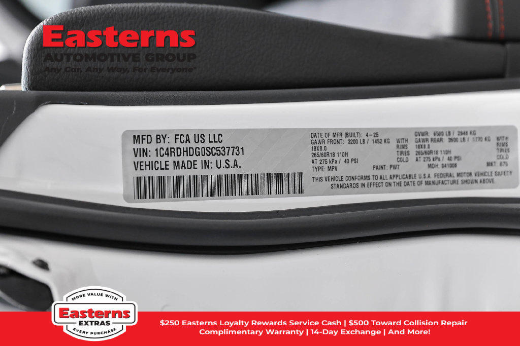Used 2025 Dodge Durango GT RWD image 35