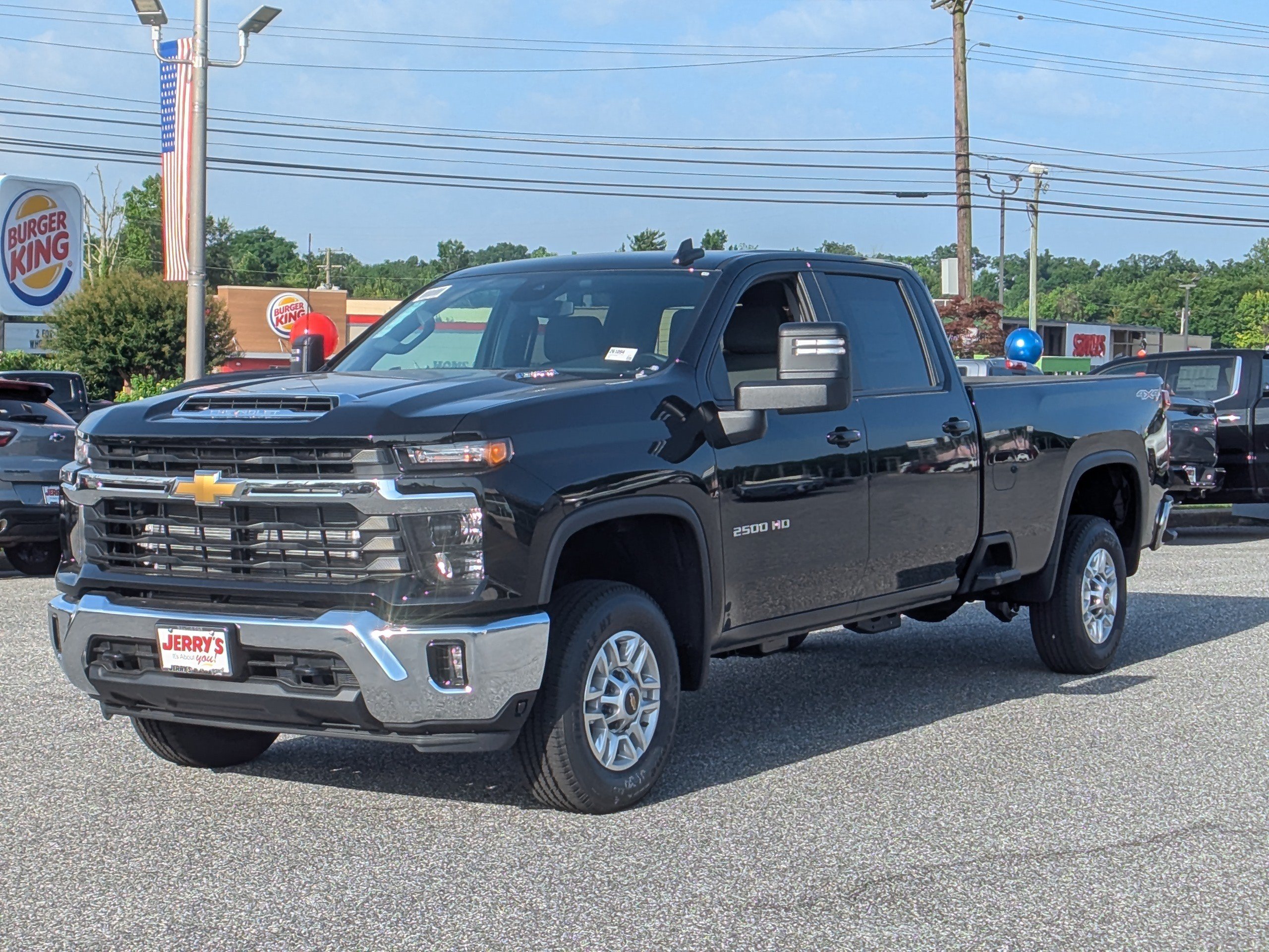 New 2026 Chevrolet Silverado 2500 LT w/ Leather Package AWD/4WD image 4