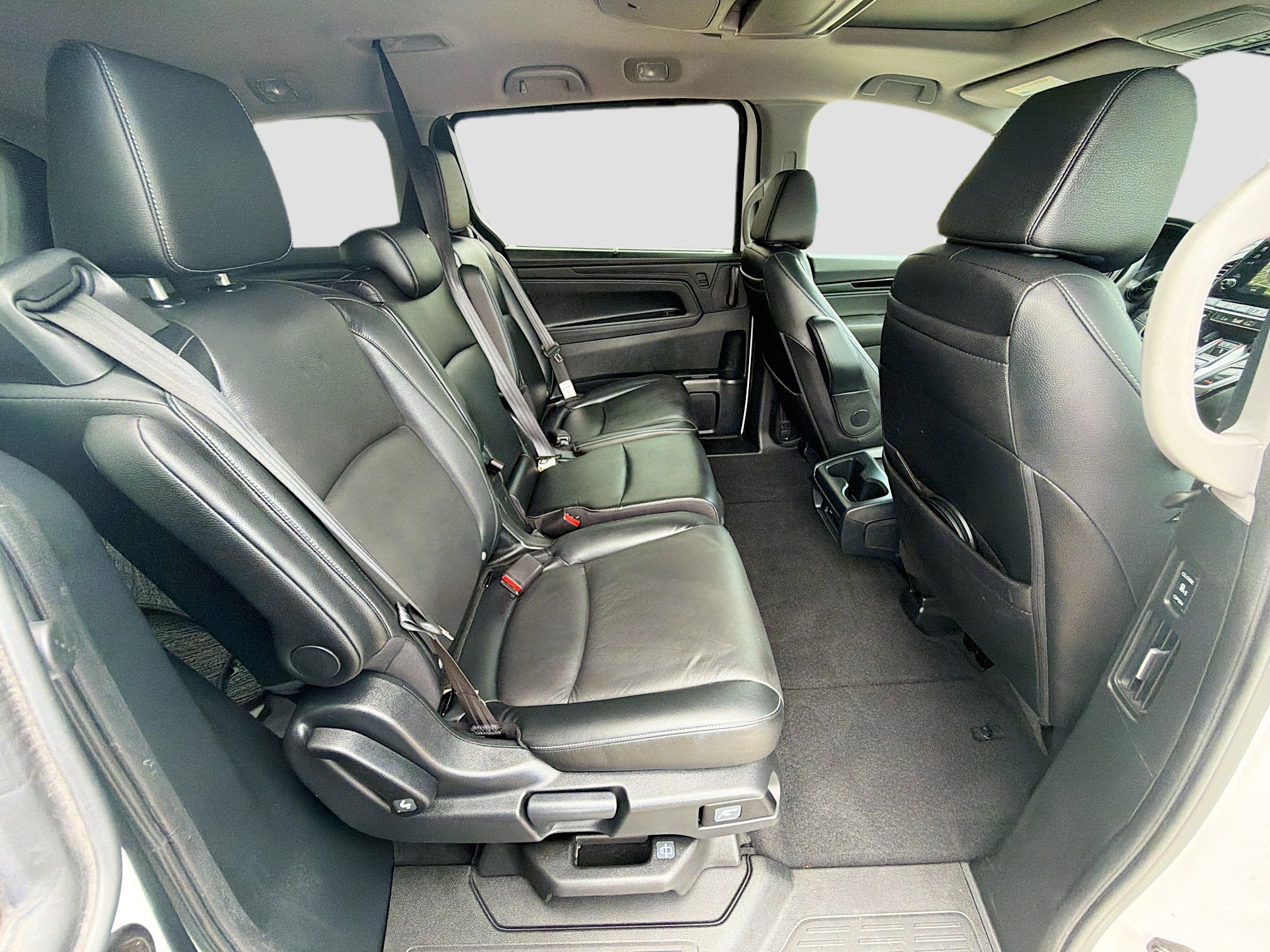 Certified 2024 Honda Odyssey Touring image 28