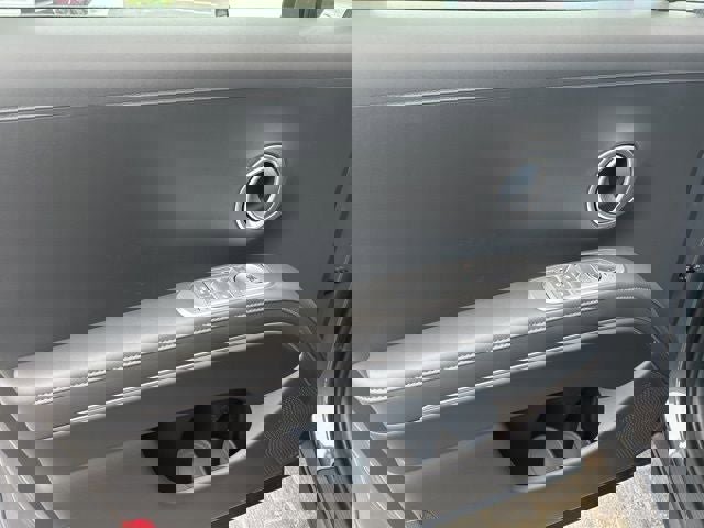 New 2026 Hyundai Palisade SE image 13