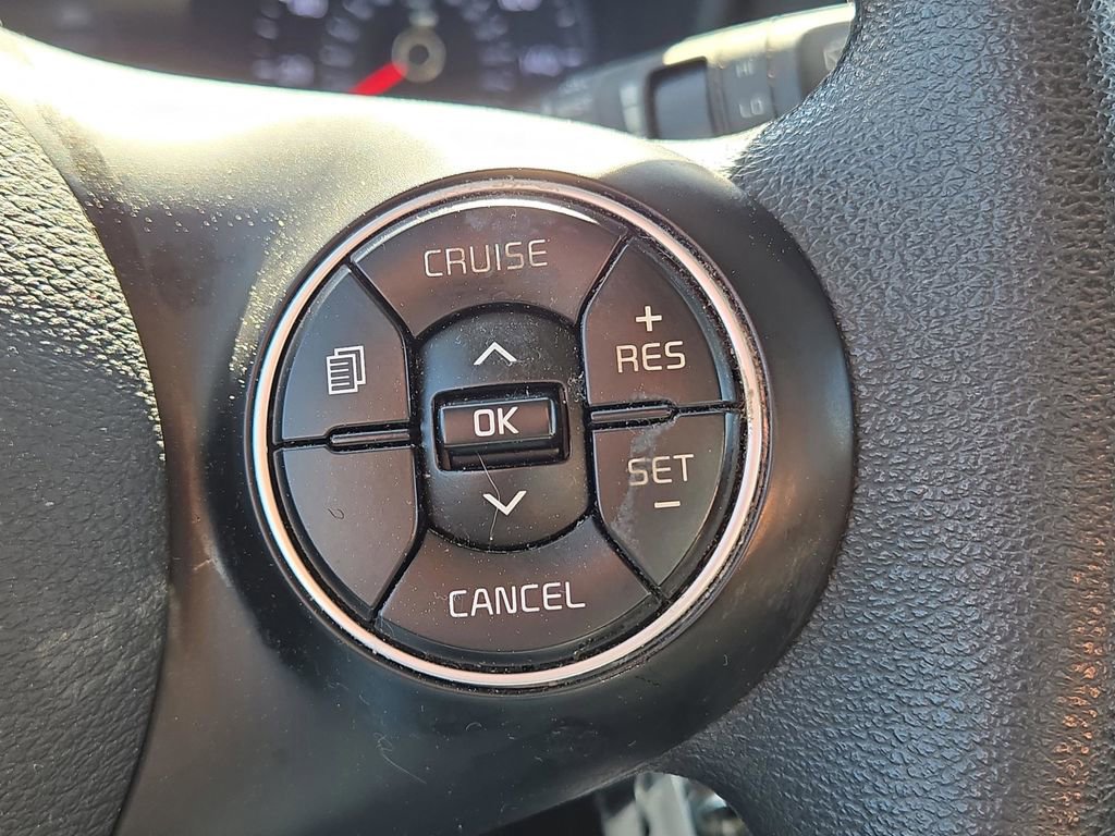 Certified 2020 Kia Soul S image 30