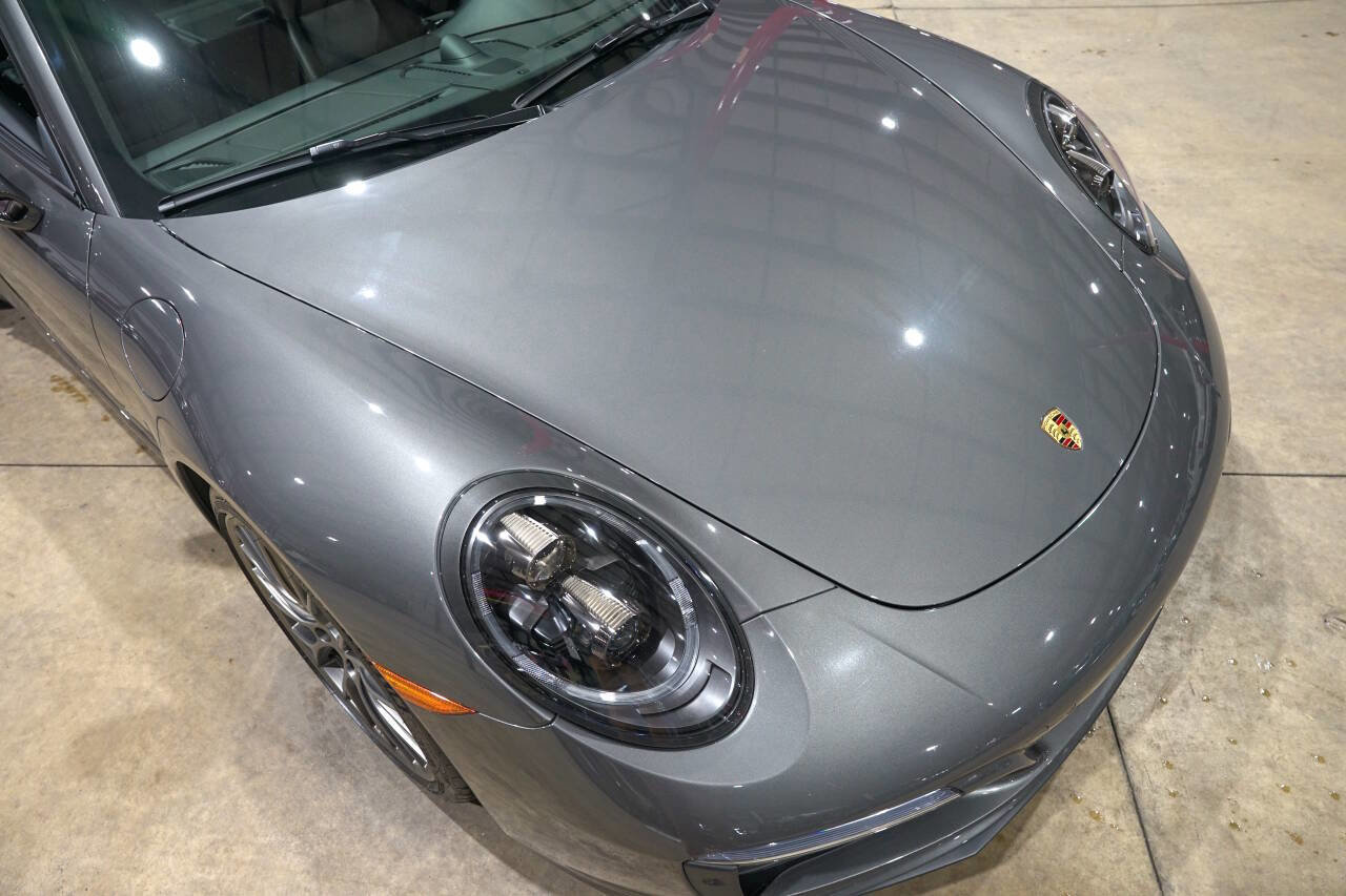 Used 2019 Porsche 911 Carrera S image 18