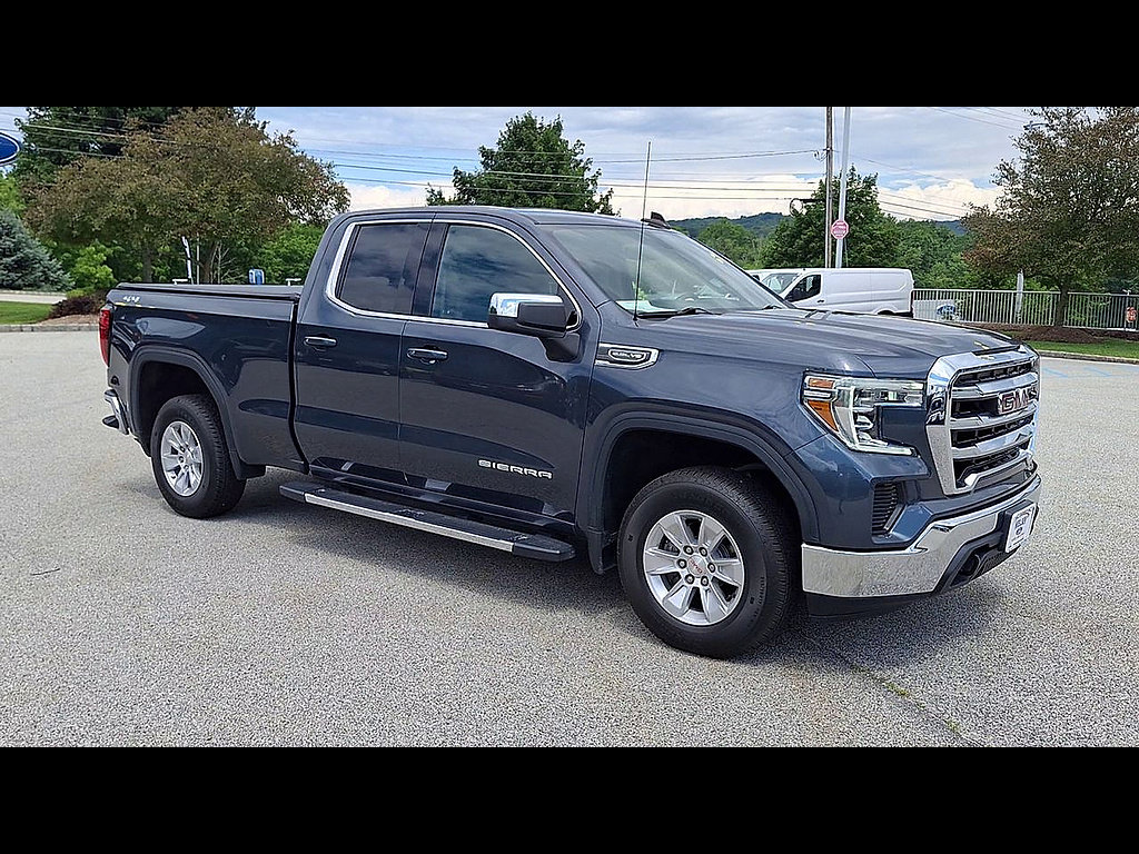 Used 2021 GMC Sierra 1500 SLE w/ Preferred Package AWD/4WD image 2