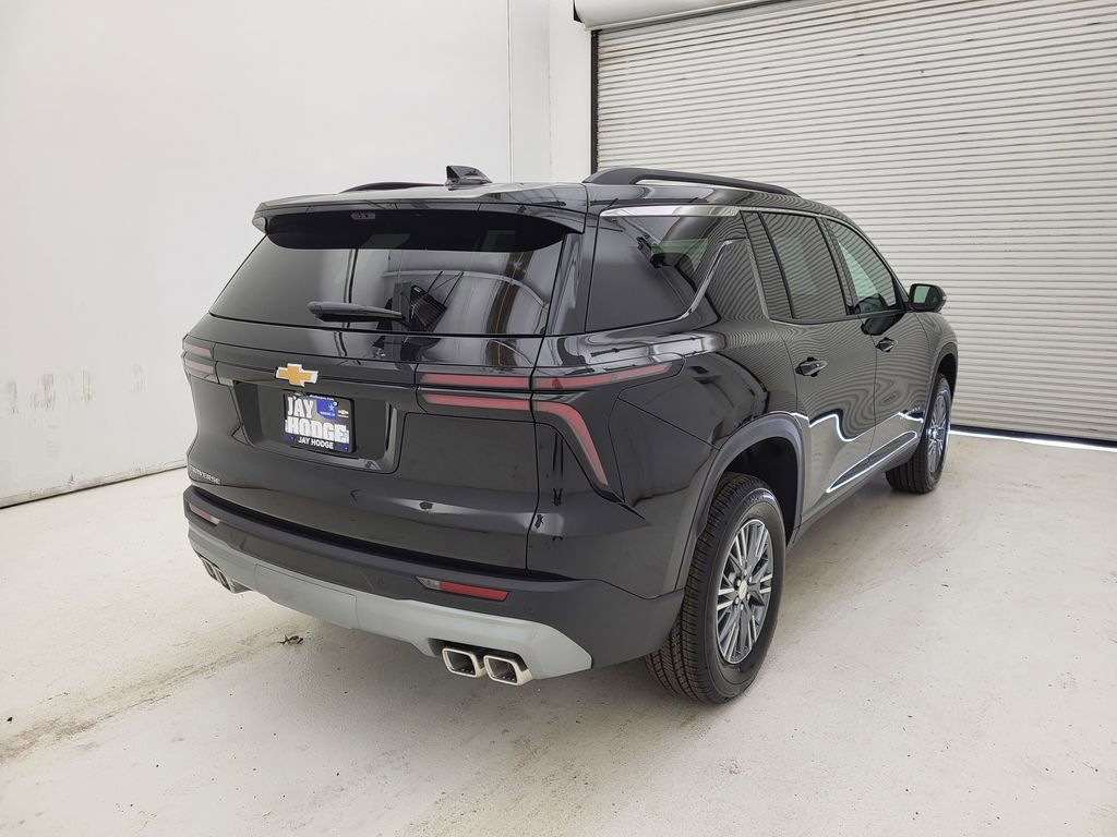 New 2026 Chevrolet Traverse LT w/ Driver Confidence Package image 14