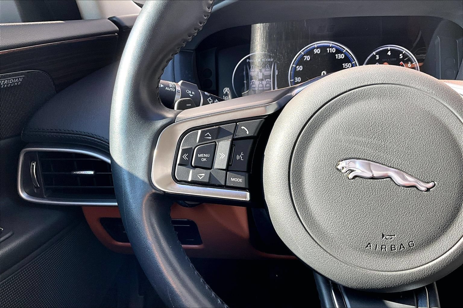 Used 2018 Jaguar XE Portfolio RWD image 18