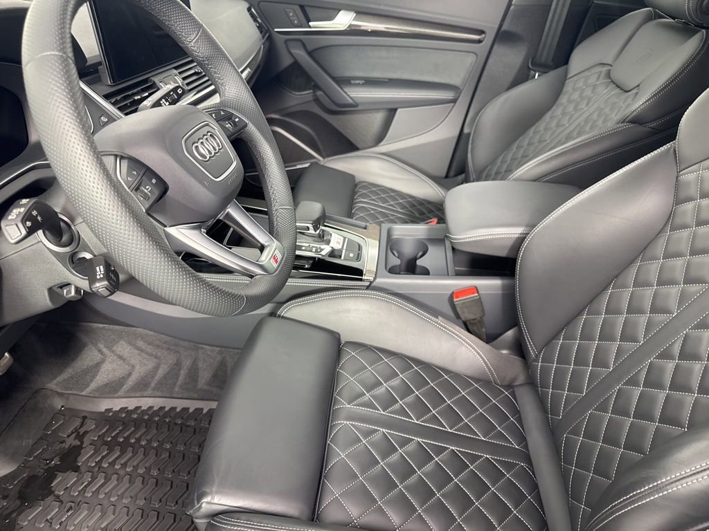 Used 2025 Audi SQ5 Premium Plus image 15