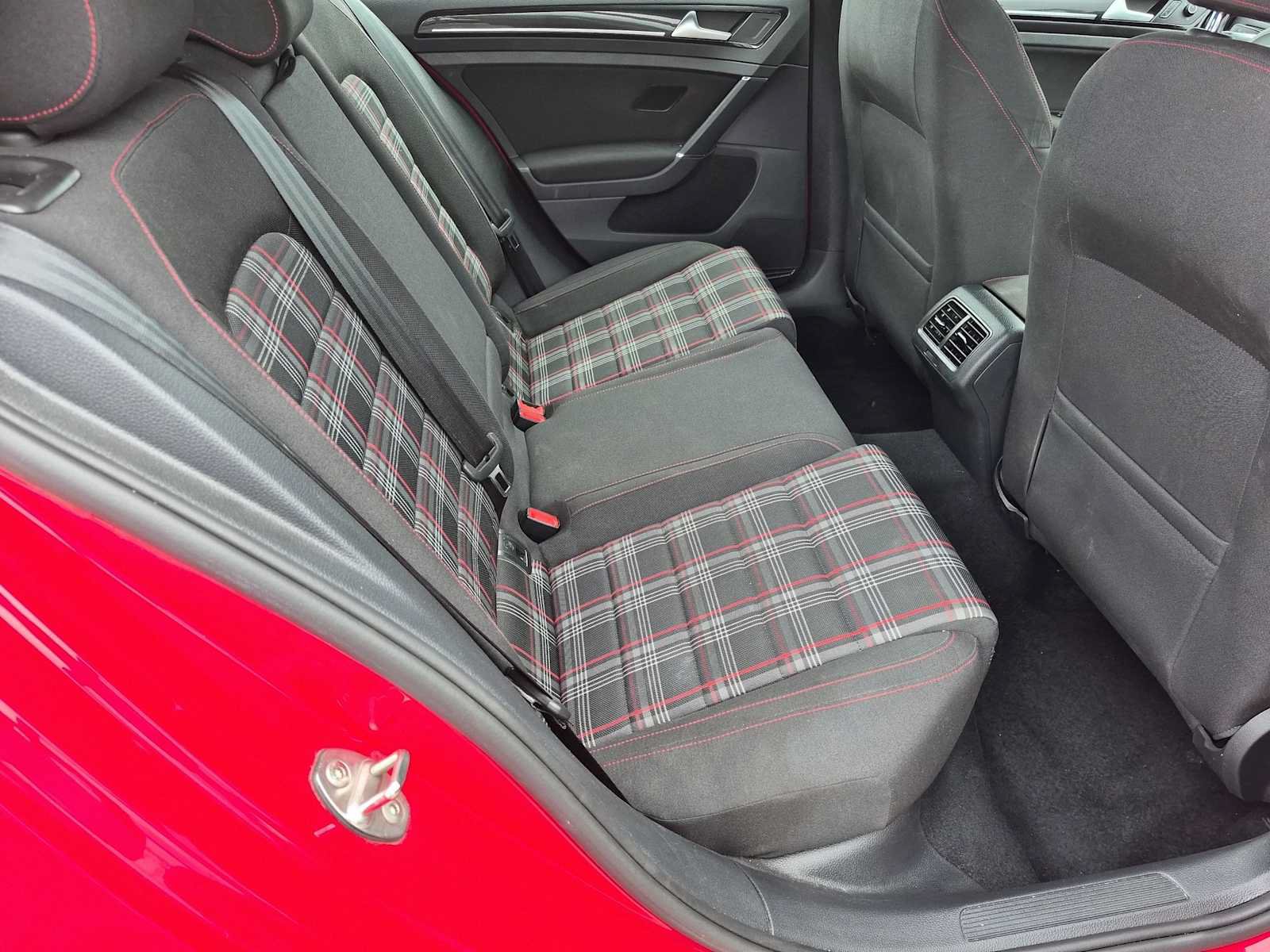 Used 2017 Volkswagen GTI S FWD image 19