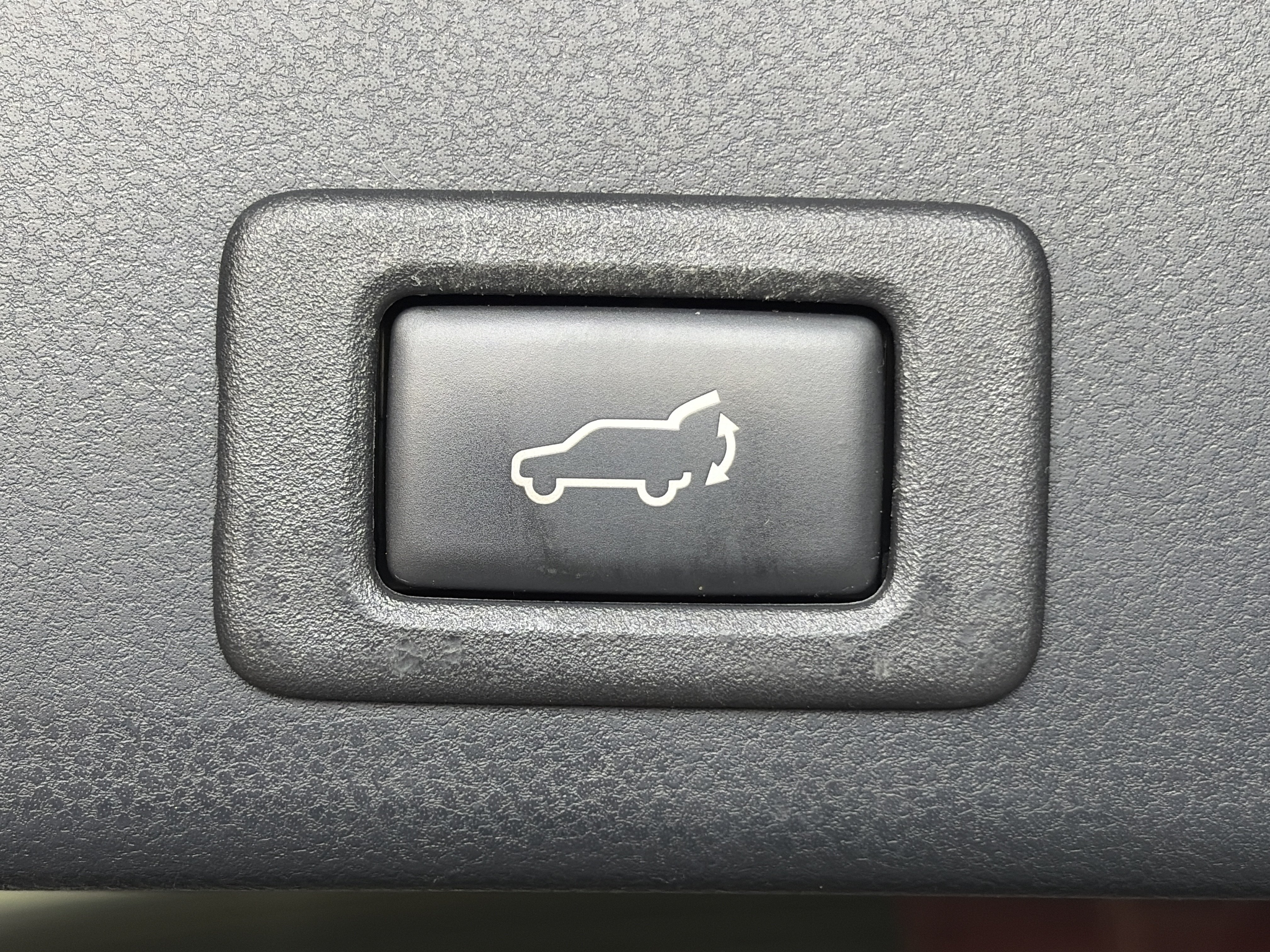 Used 2019 Subaru Ascent Premium w/ Popular Package #4 AWD/4WD image 16