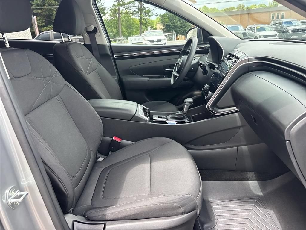 Used 2022 Hyundai Tucson SEL FWD image 12