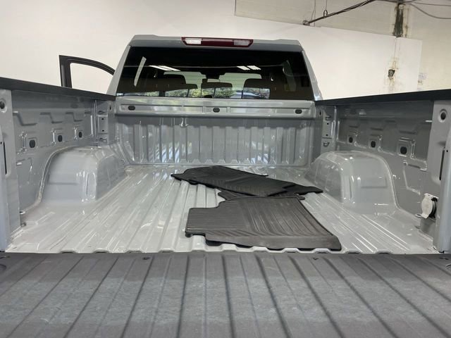 Used 2024 Chevrolet Silverado 1500 LT AWD/4WD image 25