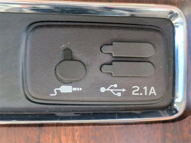 Used 2021 Subaru Ascent Touring w/ Popular Package #2A image 23