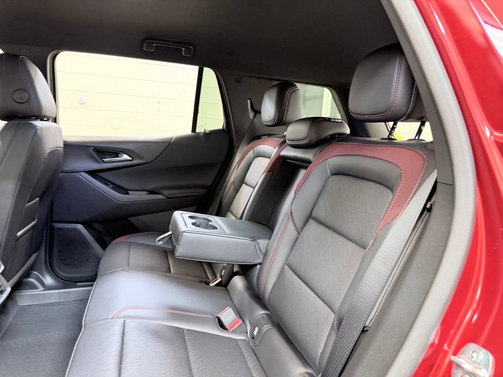 New 2027 Chevrolet Equinox RS FWD image 24