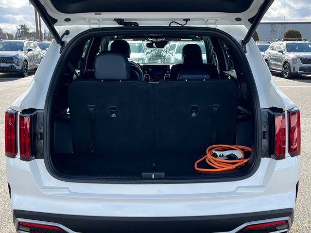 Used 2023 Kia Sorento SX Prestige image 8