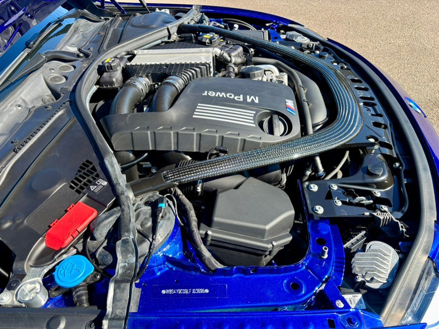 Used 2020 BMW M4 Coupe w/ Executive Package image 27