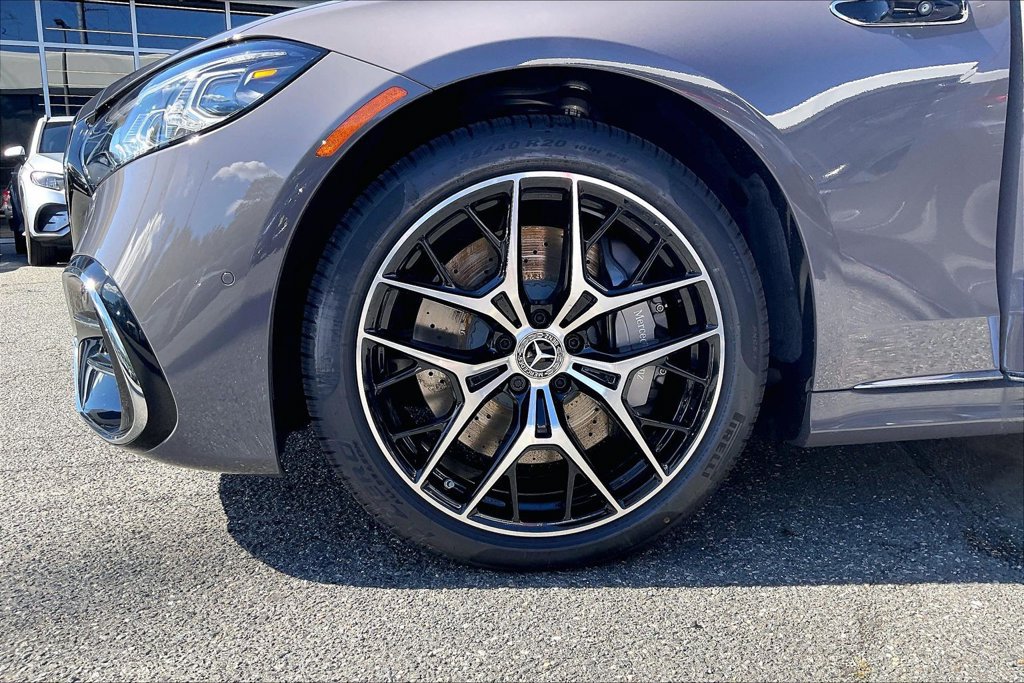 New 2027 Mercedes-Benz S 580 4MATIC Sedan image 11
