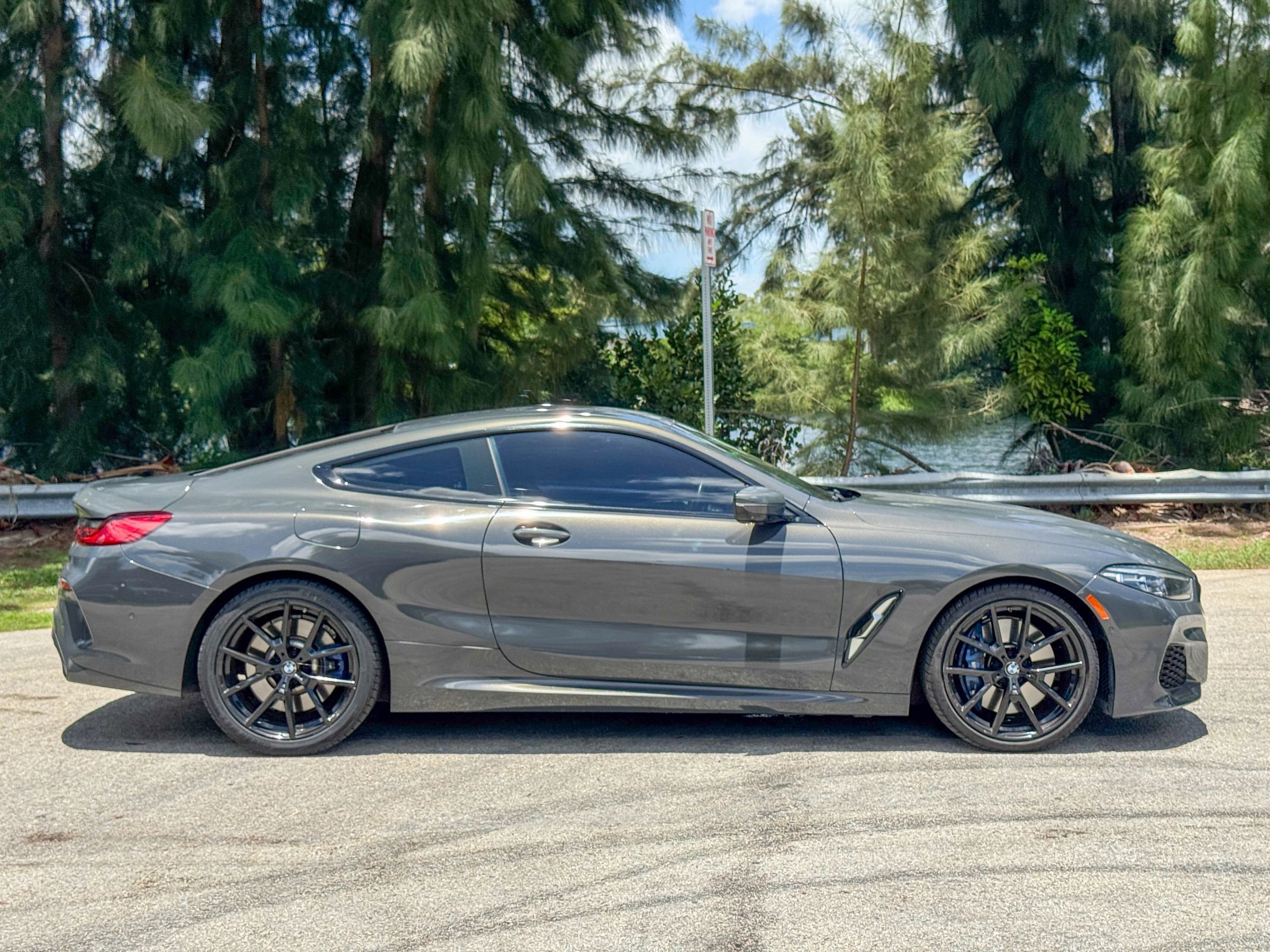 Used 2022 BMW 840i Coupe w/ Driving Assistance Package image 6