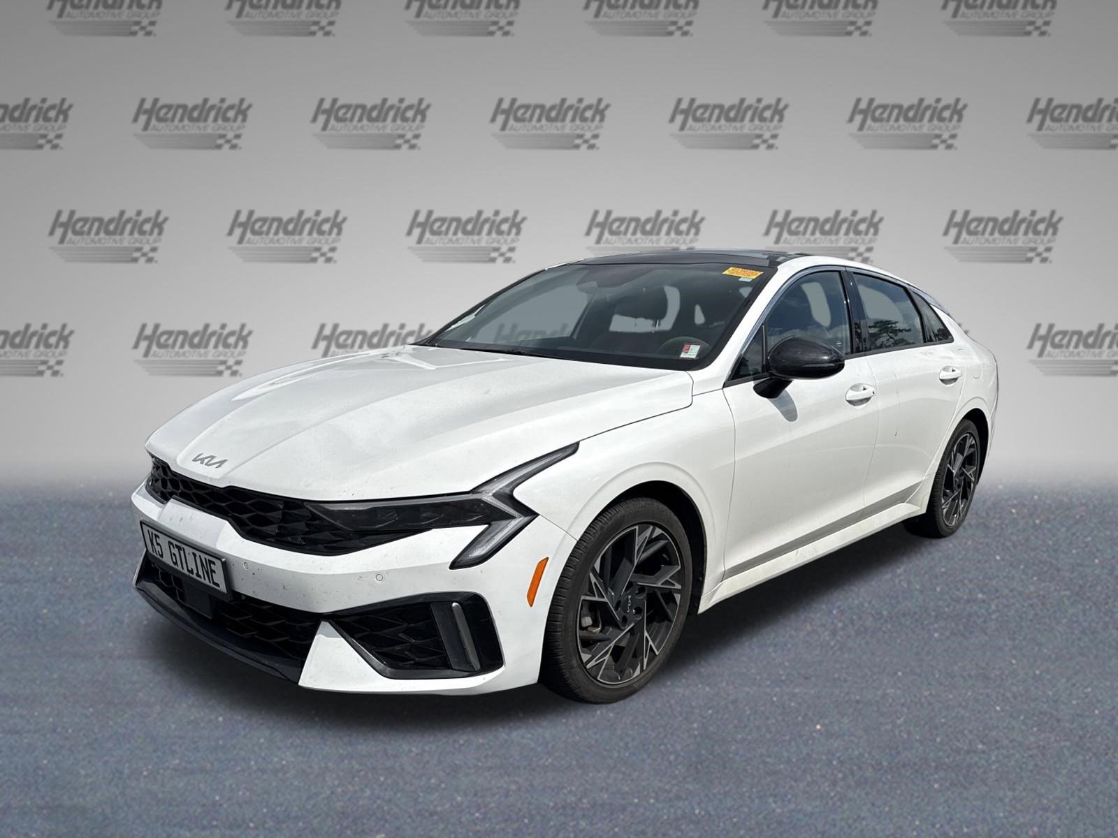 Used 2025 Kia K5 GT-Line w/ GT-Line Premium Package FWD image 4