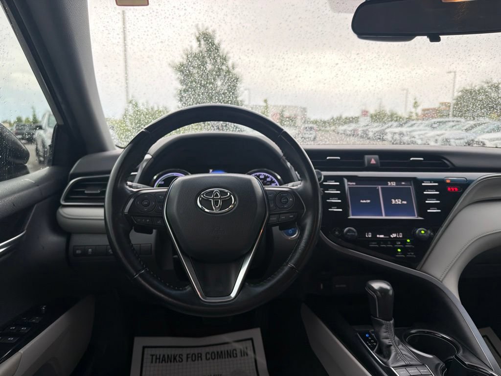 Used 2019 Toyota Camry SE FWD image 22