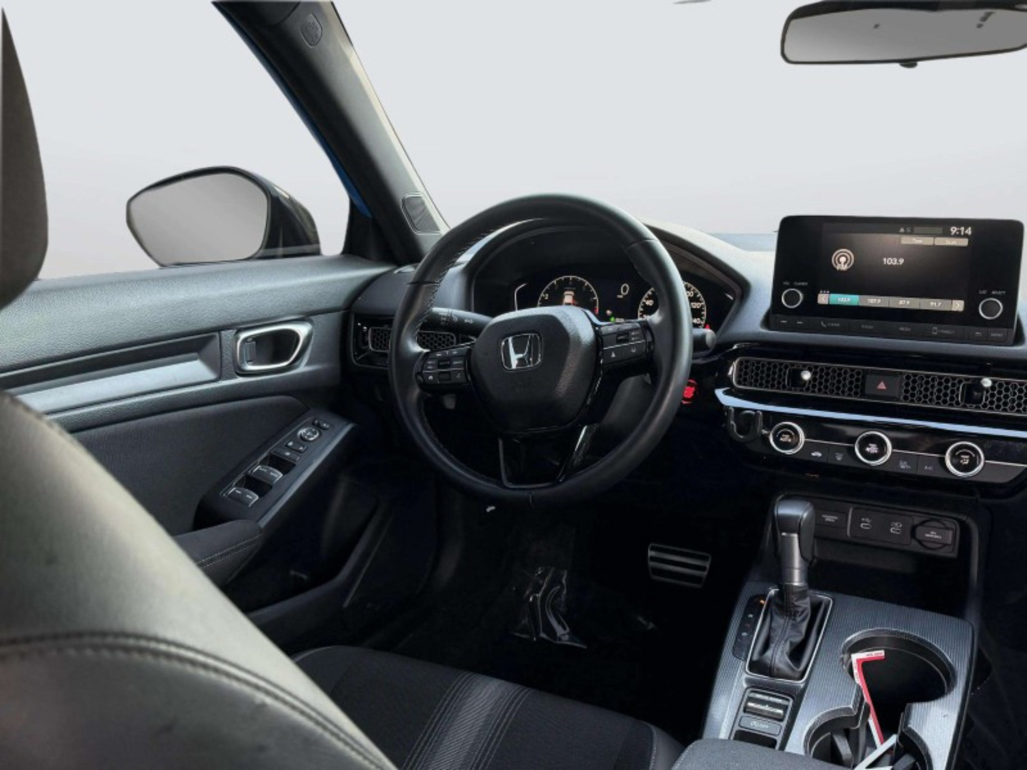 Used 2025 Honda Civic Sport image 15