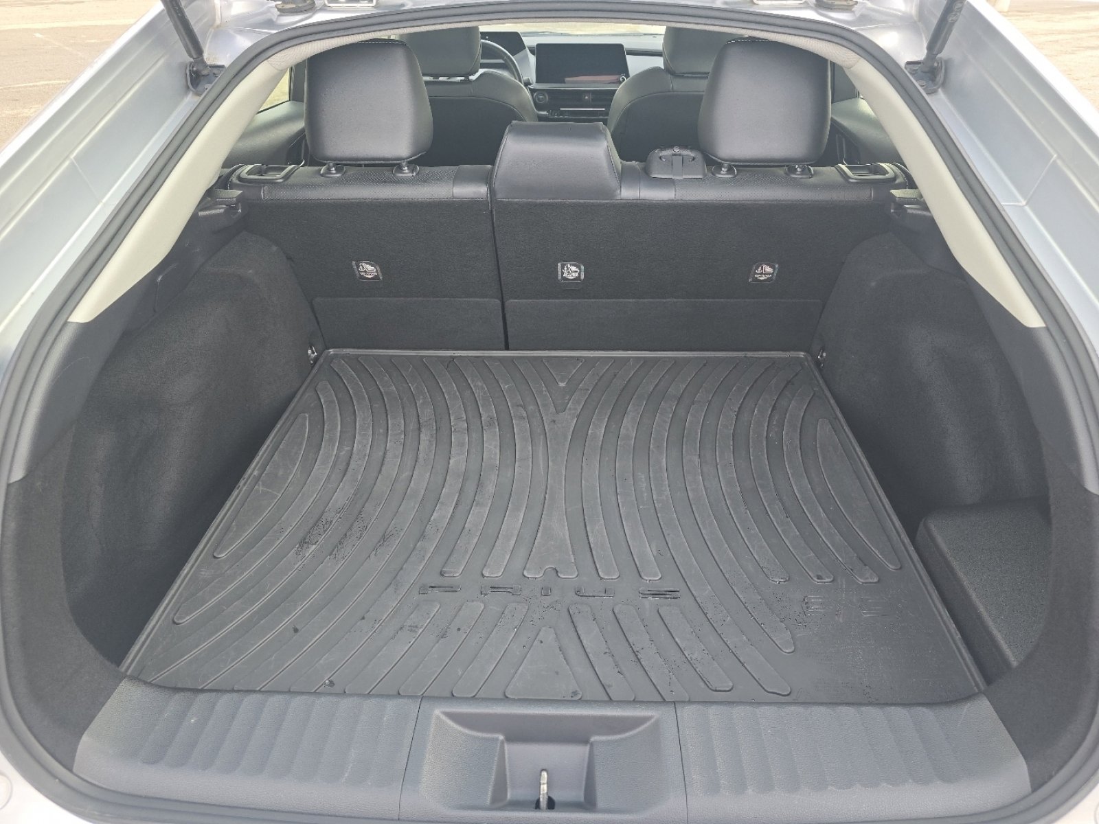 Used 2023 Toyota Prius XLE image 25