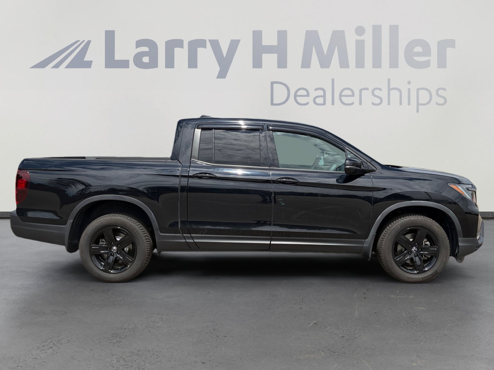 Used 2021 Honda Ridgeline Black Edition image 7