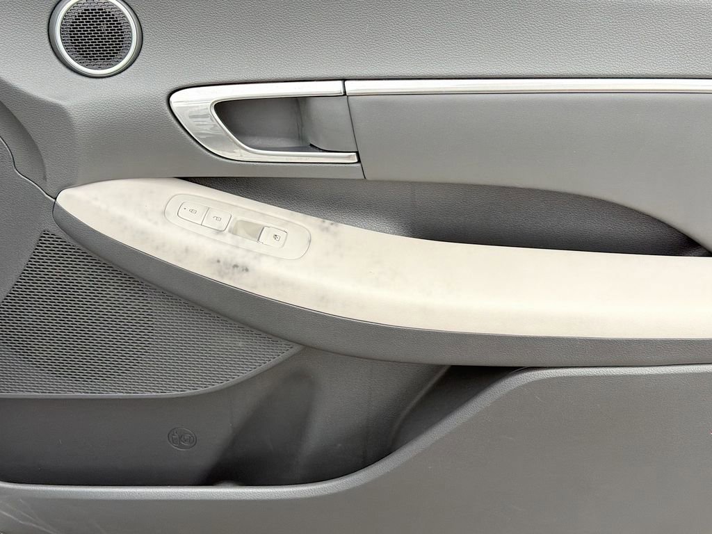 Used 2023 Hyundai Sonata SEL w/ Convenience Package FWD image 30