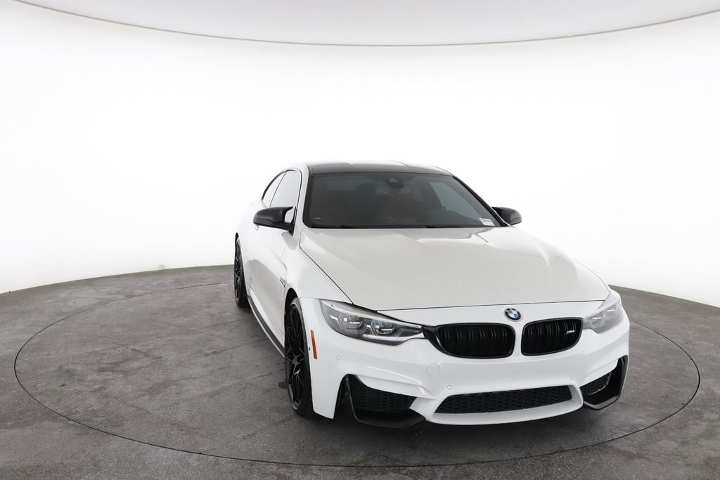 Used 2018 BMW M4 Coupe RWD image 3