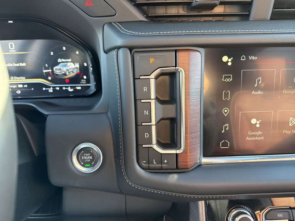Used 2024 GMC Yukon Denali Ultimate image 32