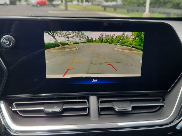 New 2026 Chevrolet Trax ACTIV w/ Sunroof Package FWD image 28