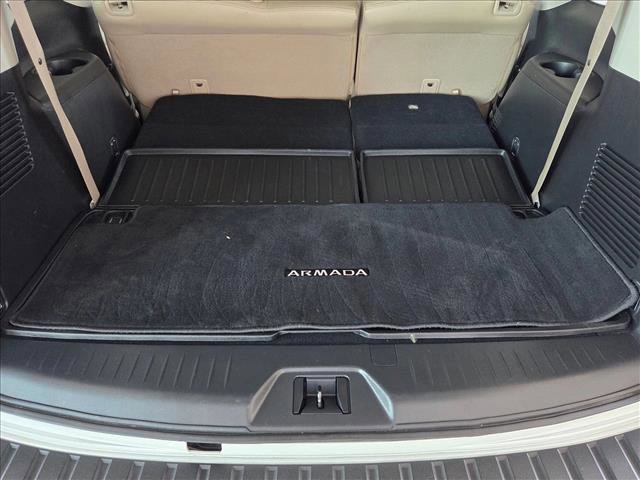 Used 2024 Nissan Armada SV image 6