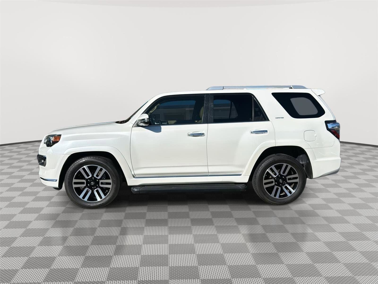 Used 2020 Toyota 4Runner Limited image 2