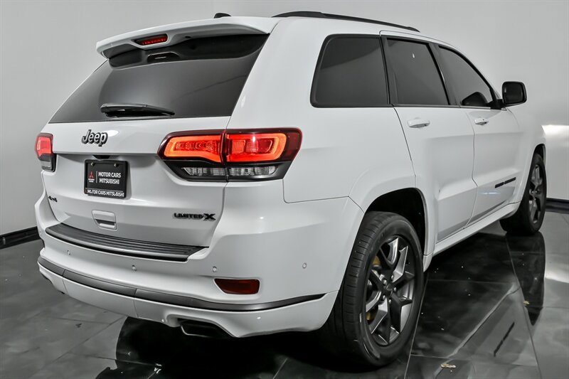 Used 2019 Jeep Grand Cherokee Limited X AWD/4WD image 10