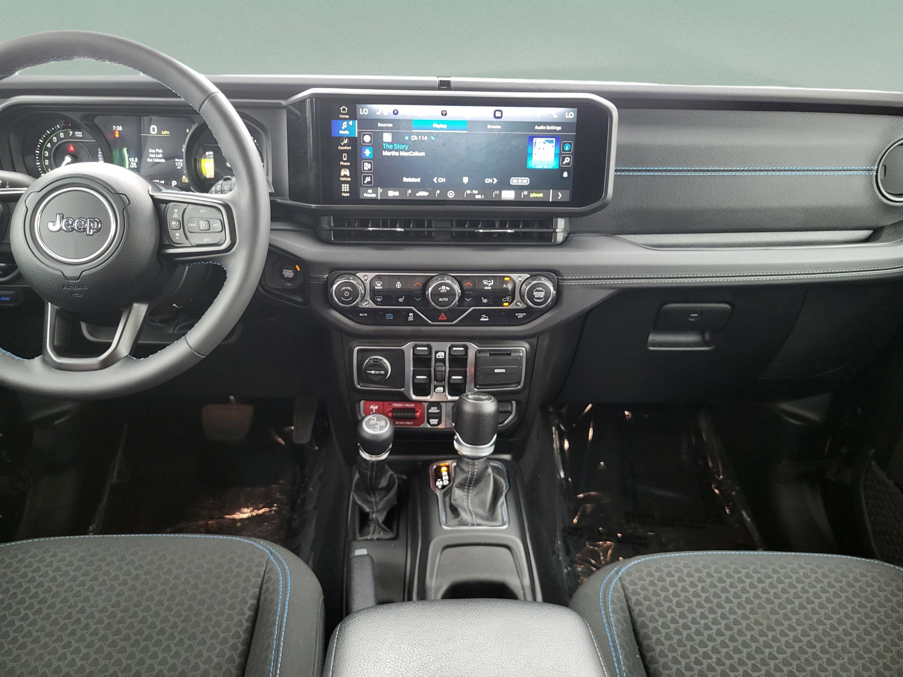 Used 2025 Jeep Wrangler Unlimited Rubicon 4xe w/ Convenience Group image 50