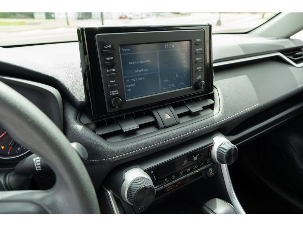 Used 2019 Toyota RAV4 LE image 22