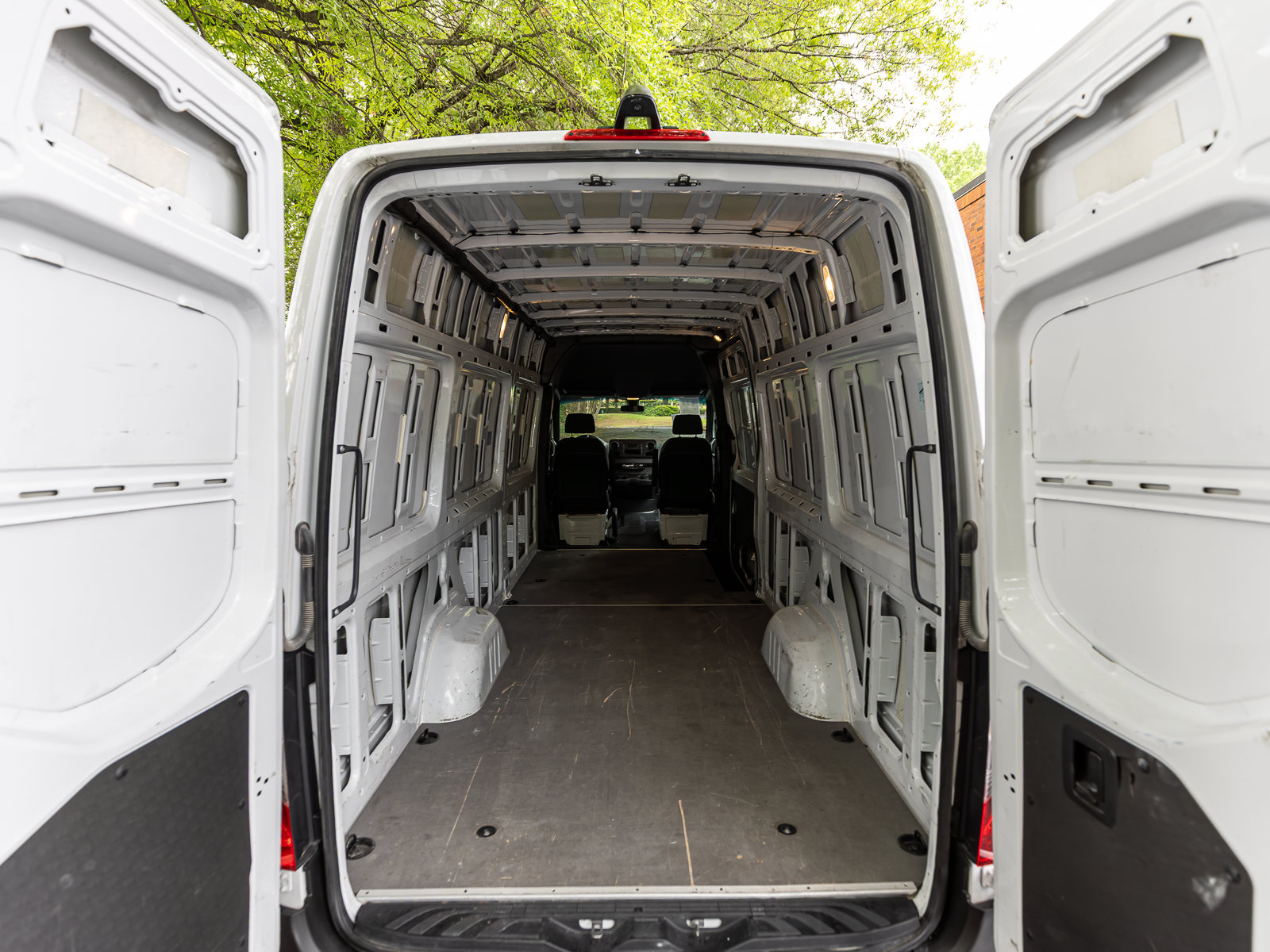 Used 2022 Mercedes-Benz Sprinter 2500 image 15