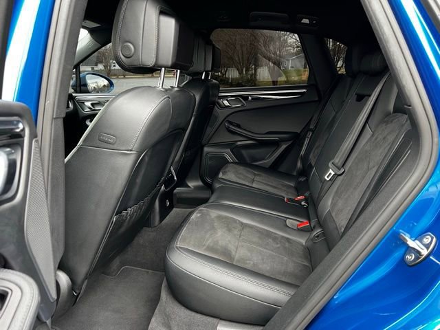 Used 2017 Porsche Macan AWD/4WD image 17