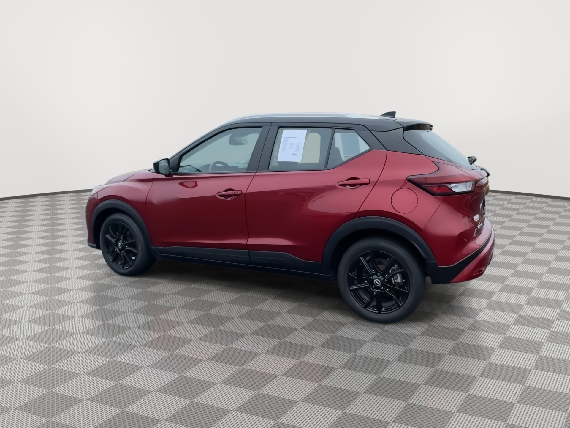 Used 2023 Nissan Kicks SV w/ Interior Electronics Package image 5