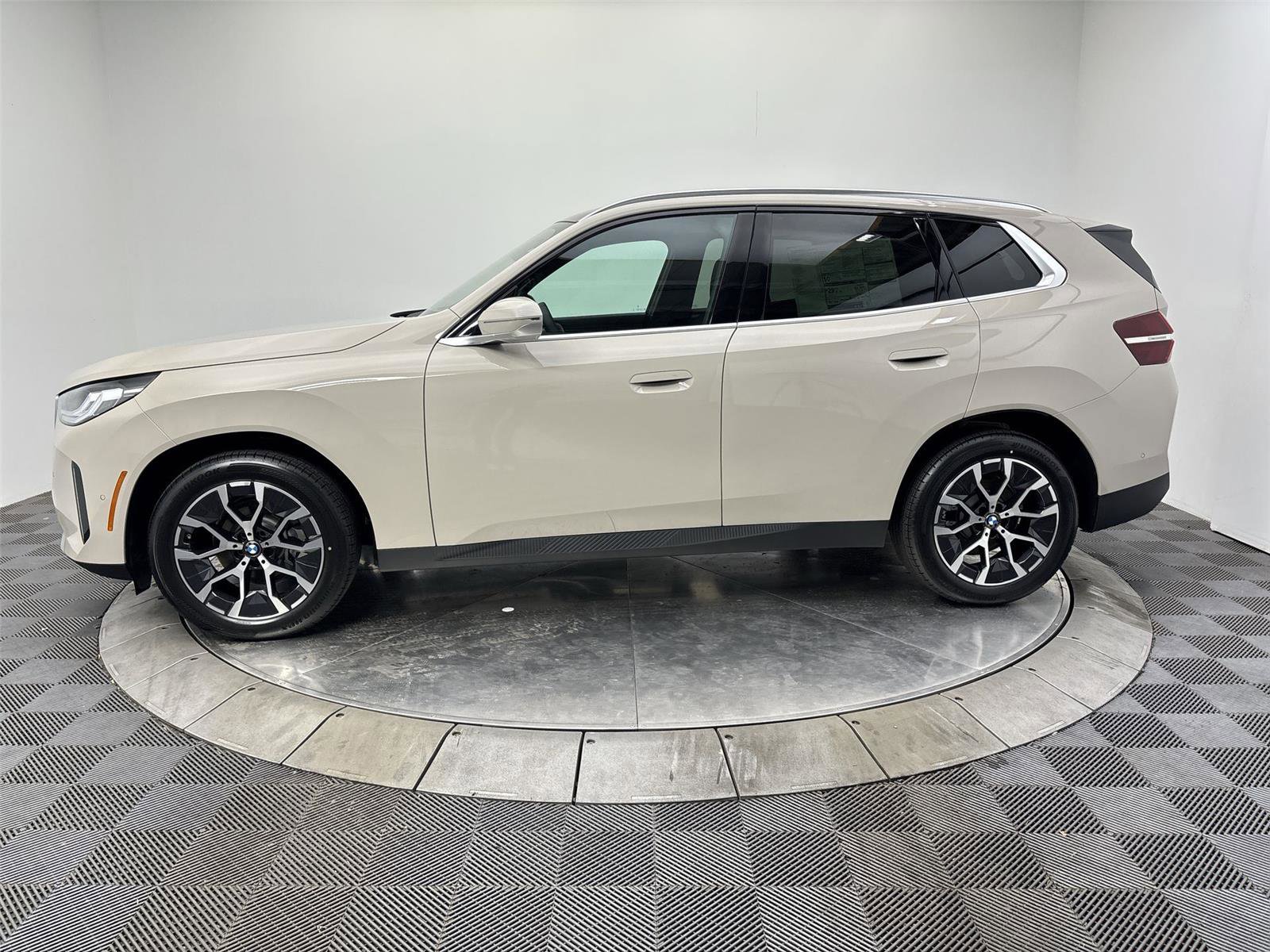 New 2026 BMW X3 xDrive30 w/ Convenience Package image 16