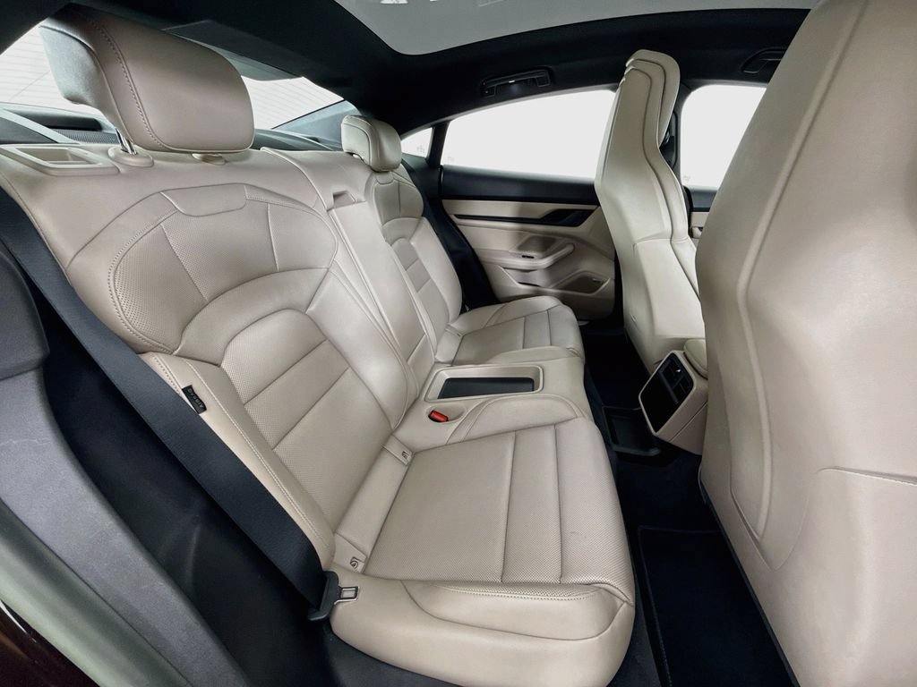 Certified 2023 Porsche Taycan 4S AWD/4WD image 30