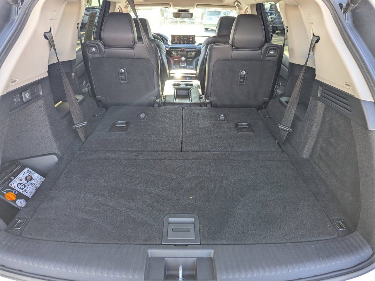 Certified 2023 Acura MDX FWD image 10