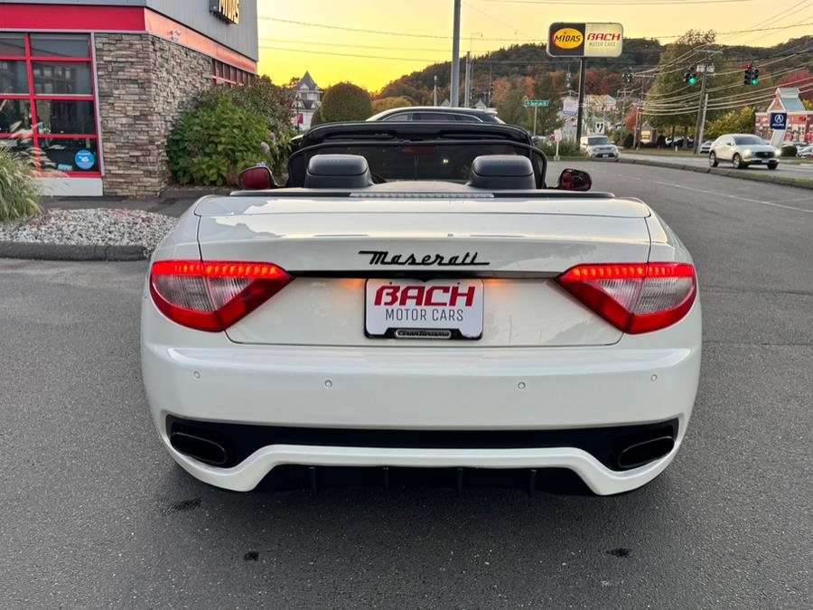Used 2012 Maserati GranTurismo Sport image 7