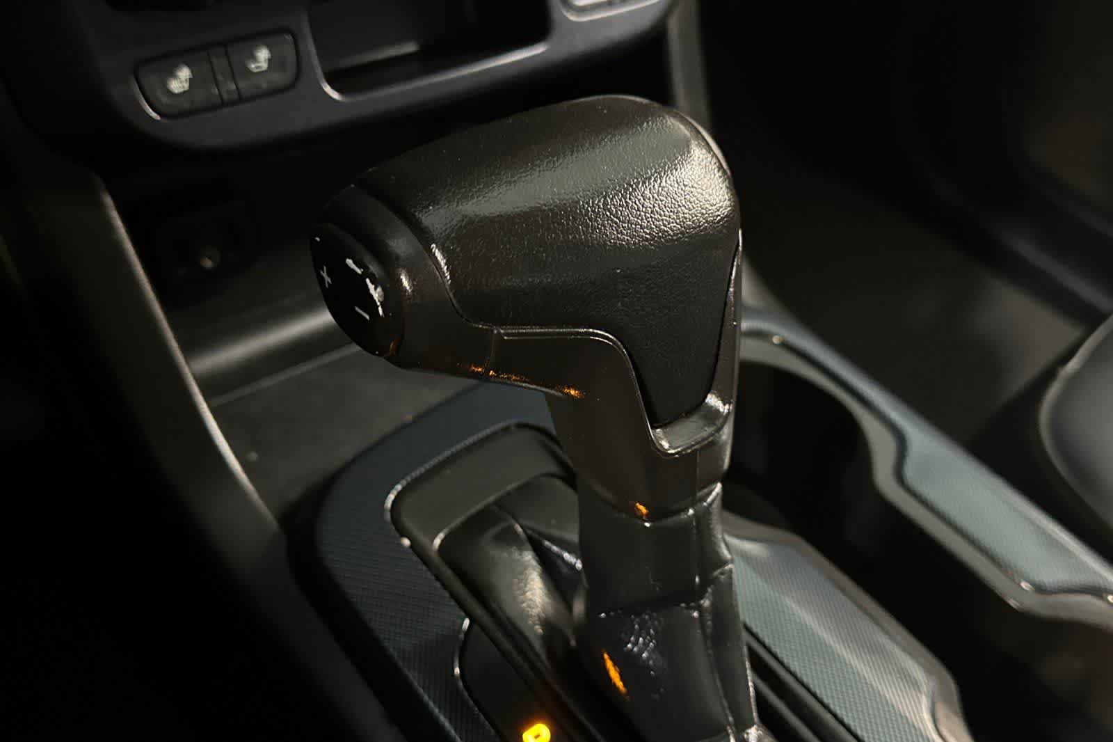 Used 2019 Chevrolet Colorado Z71 RWD image 25