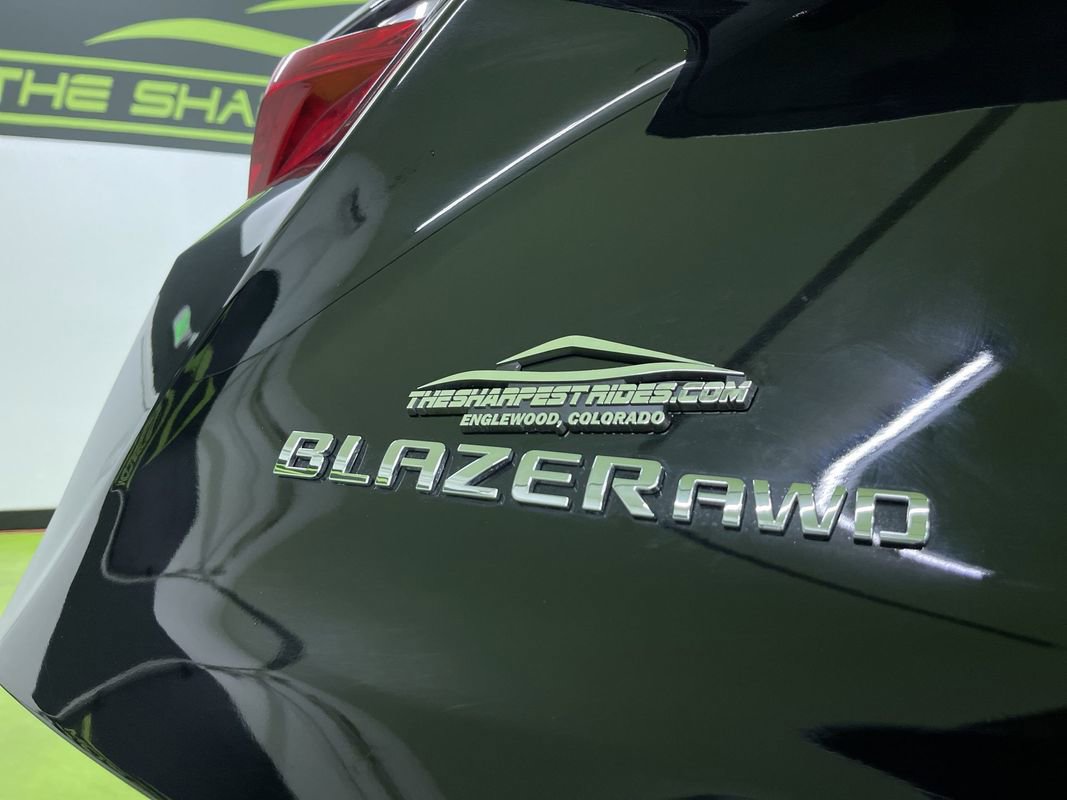 Used 2019 Chevrolet Blazer Premier w/ Sun and Wheels Package image 12