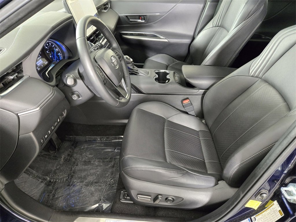 Used 2021 Toyota Venza Limited w/ Advanced Technology Package image 14