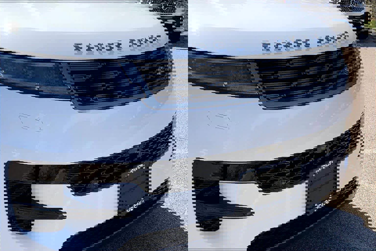 Used 2024 Land Rover Range Rover Sport SE image 29