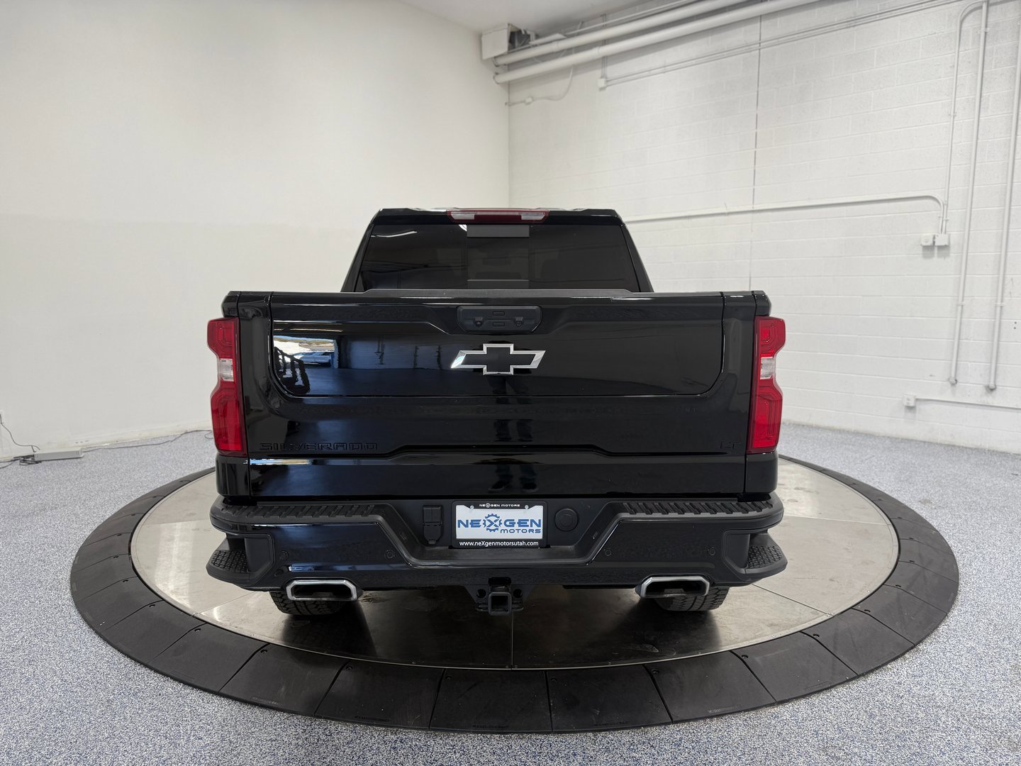 Used 2025 Chevrolet Silverado 1500 LT Trail Boss w/ LT Trail Boss Premium Package image 6