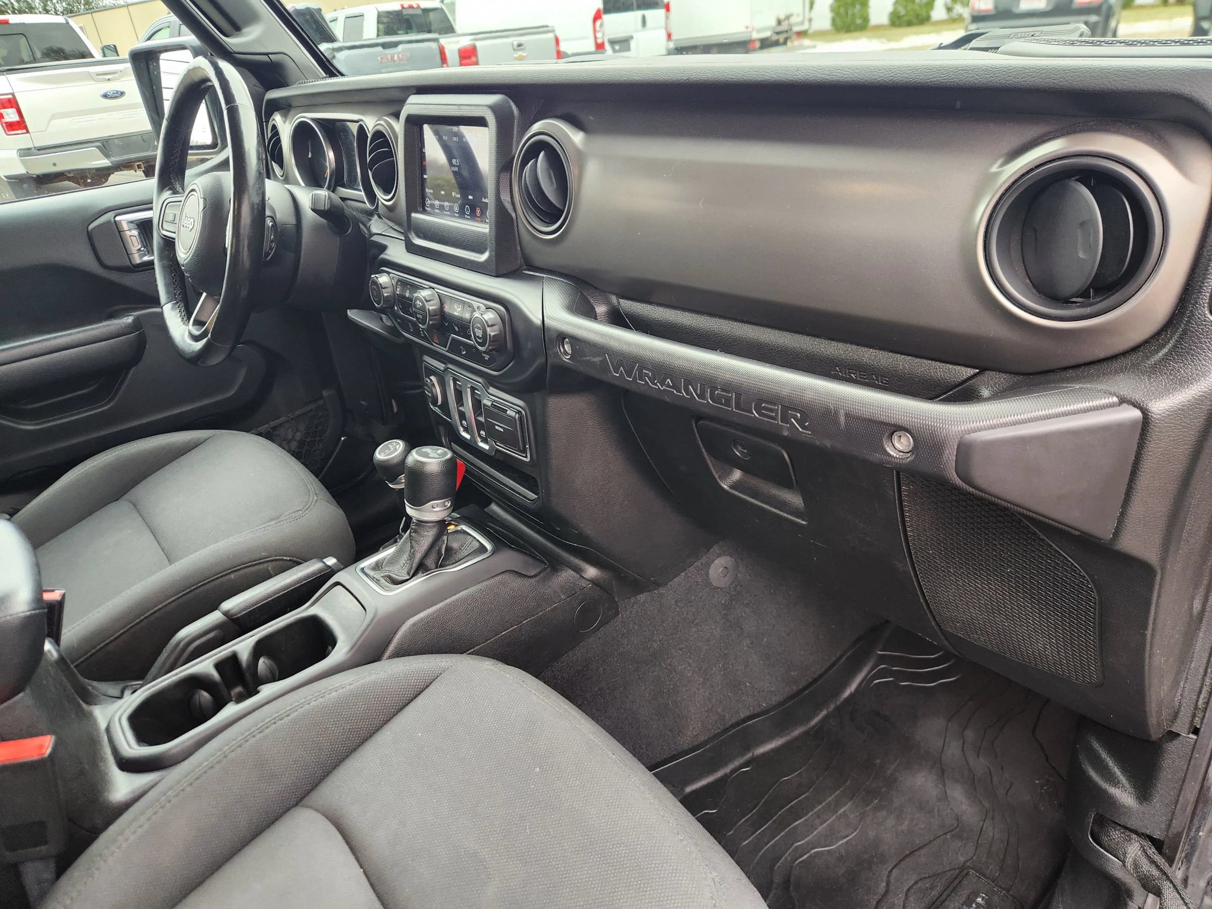 Used 2020 Jeep Wrangler Sport AWD/4WD image 42