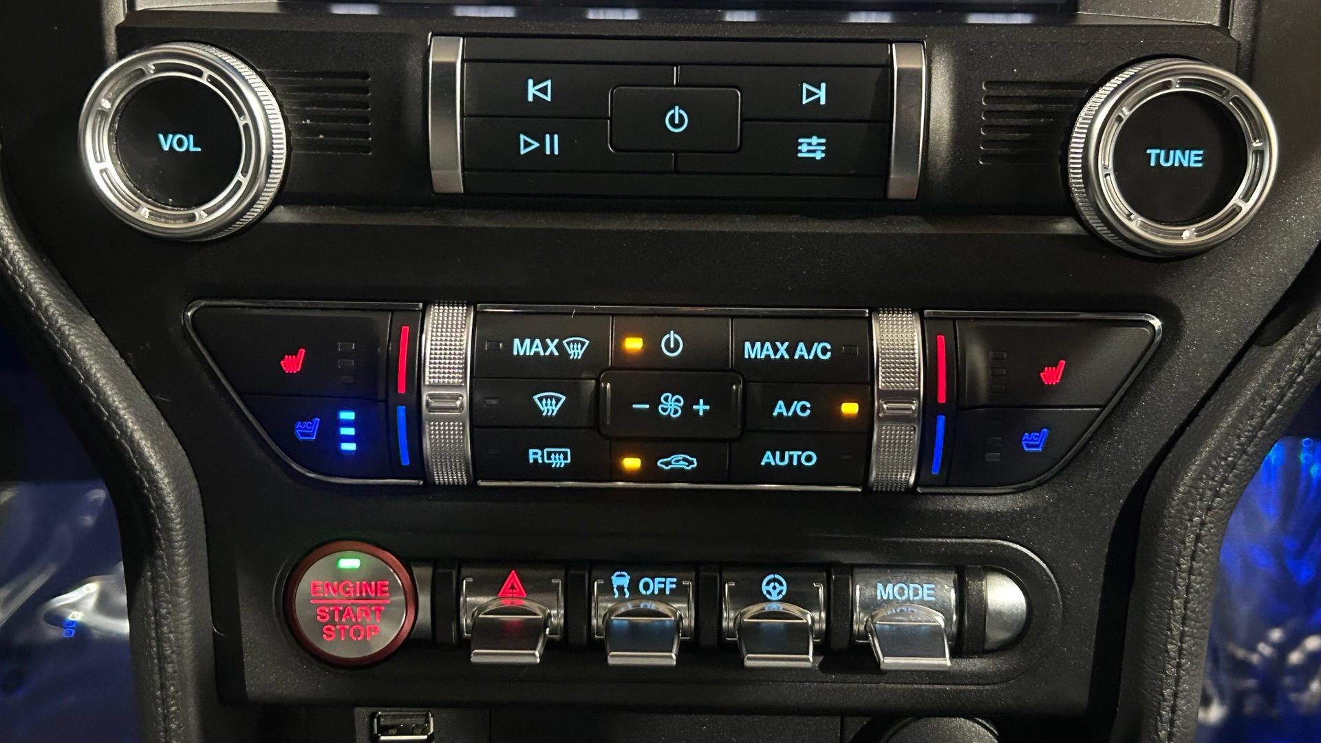Used 2019 Ford Mustang GT Premium RWD image 80