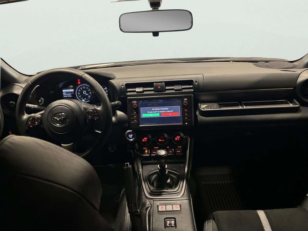 Used 2023 Toyota GR86 Premium image 22